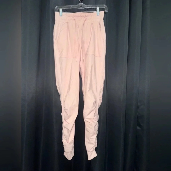 Lululemon Beyond The Studio Joggers - Picture 1 of 7